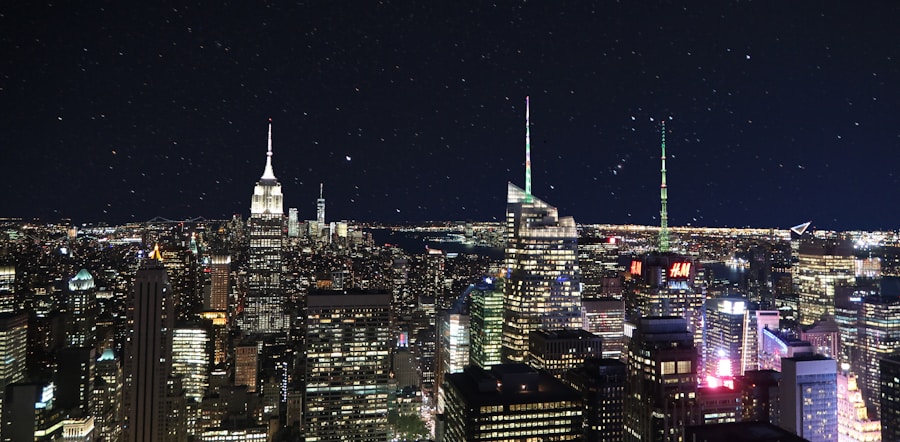 Photo "How to find inner peace in a city that never sleeps"