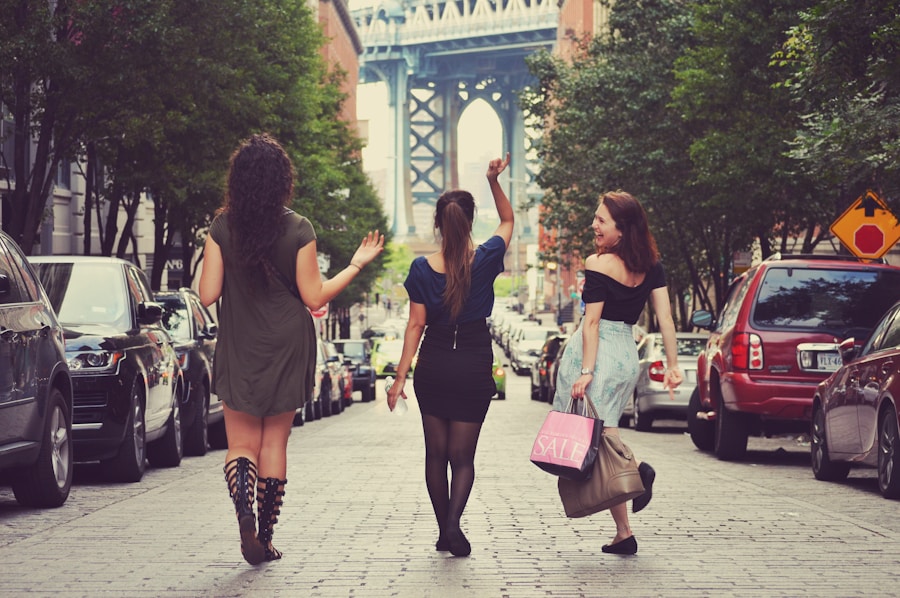Photo "How to build a network of friends when you move to a new city"