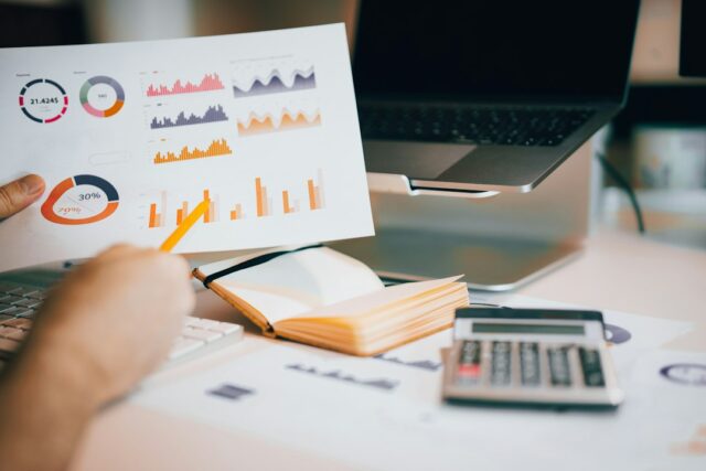 Photo accurate information guide experts data
